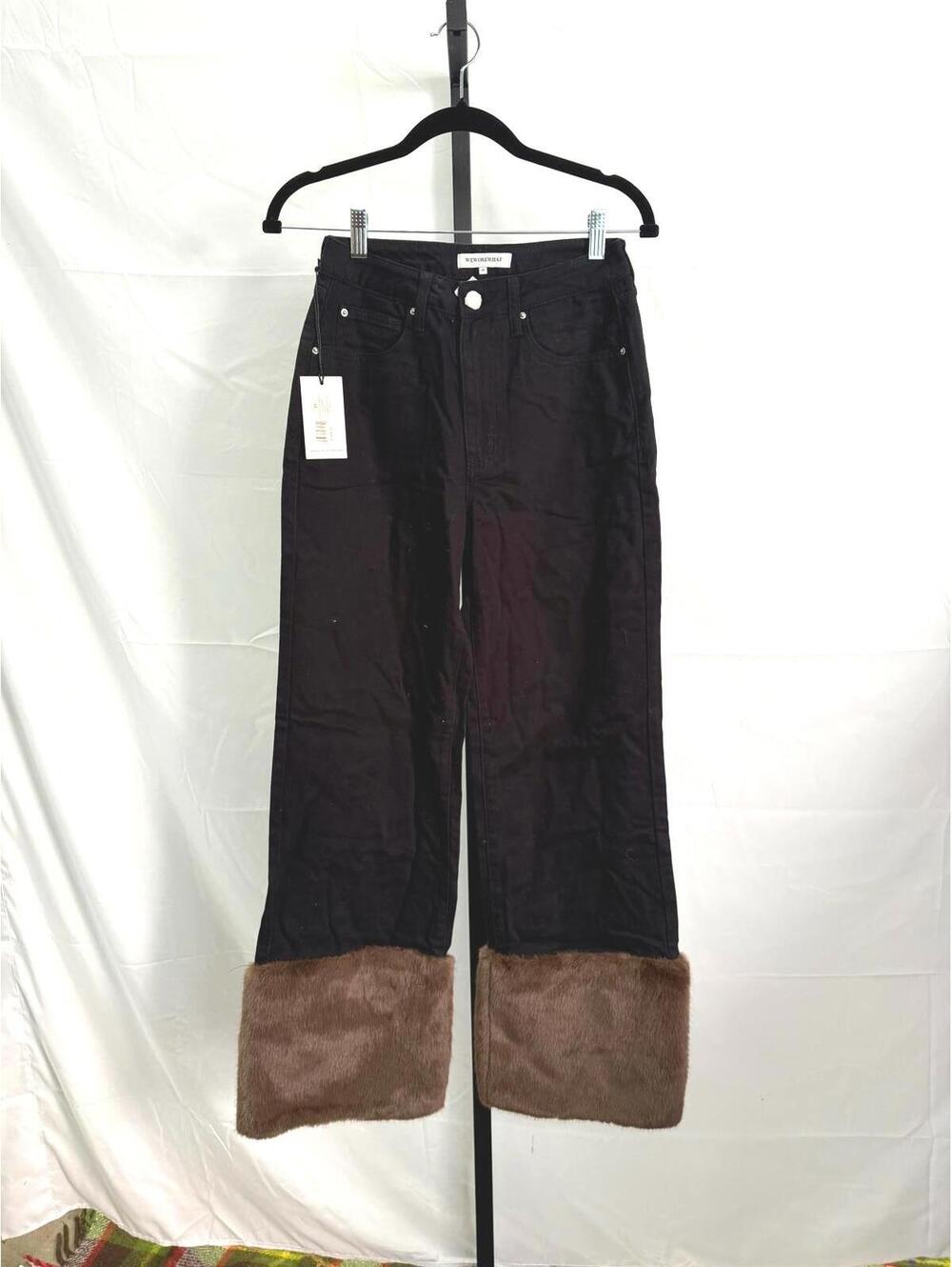 Who What Wear Women's Black Wide Leg Jeans with Faux Fur Cuffs size 25